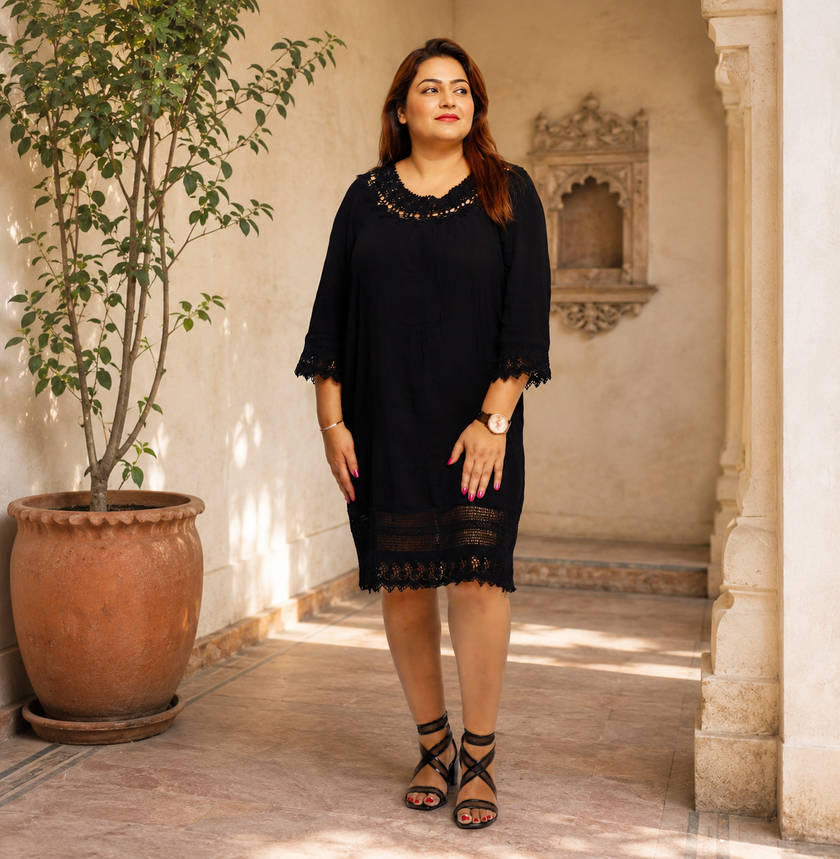 Round Neck Lace Detail Tunic