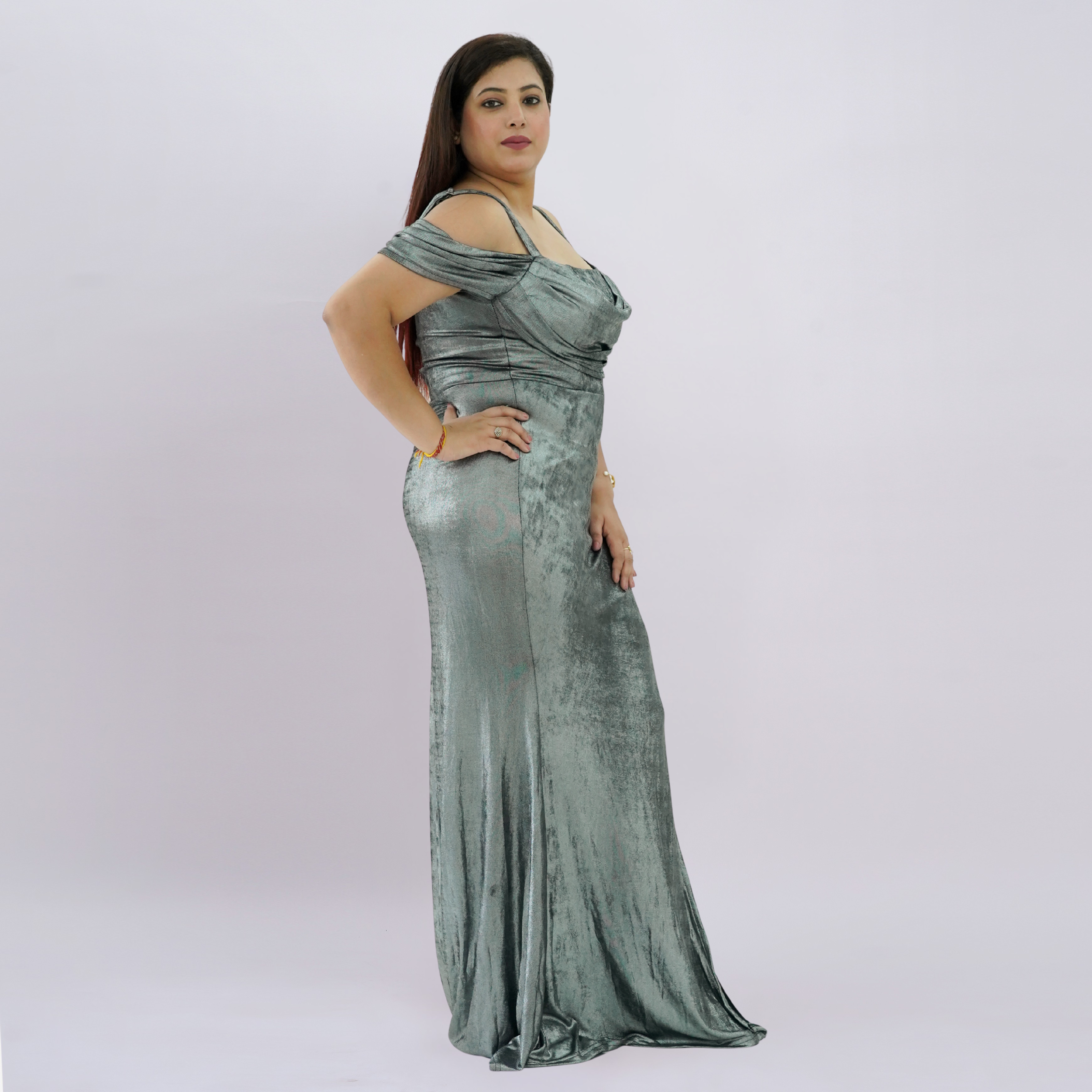 Sleek Off-Shoulder Liquid Metallic Gown with High-Thigh Slit